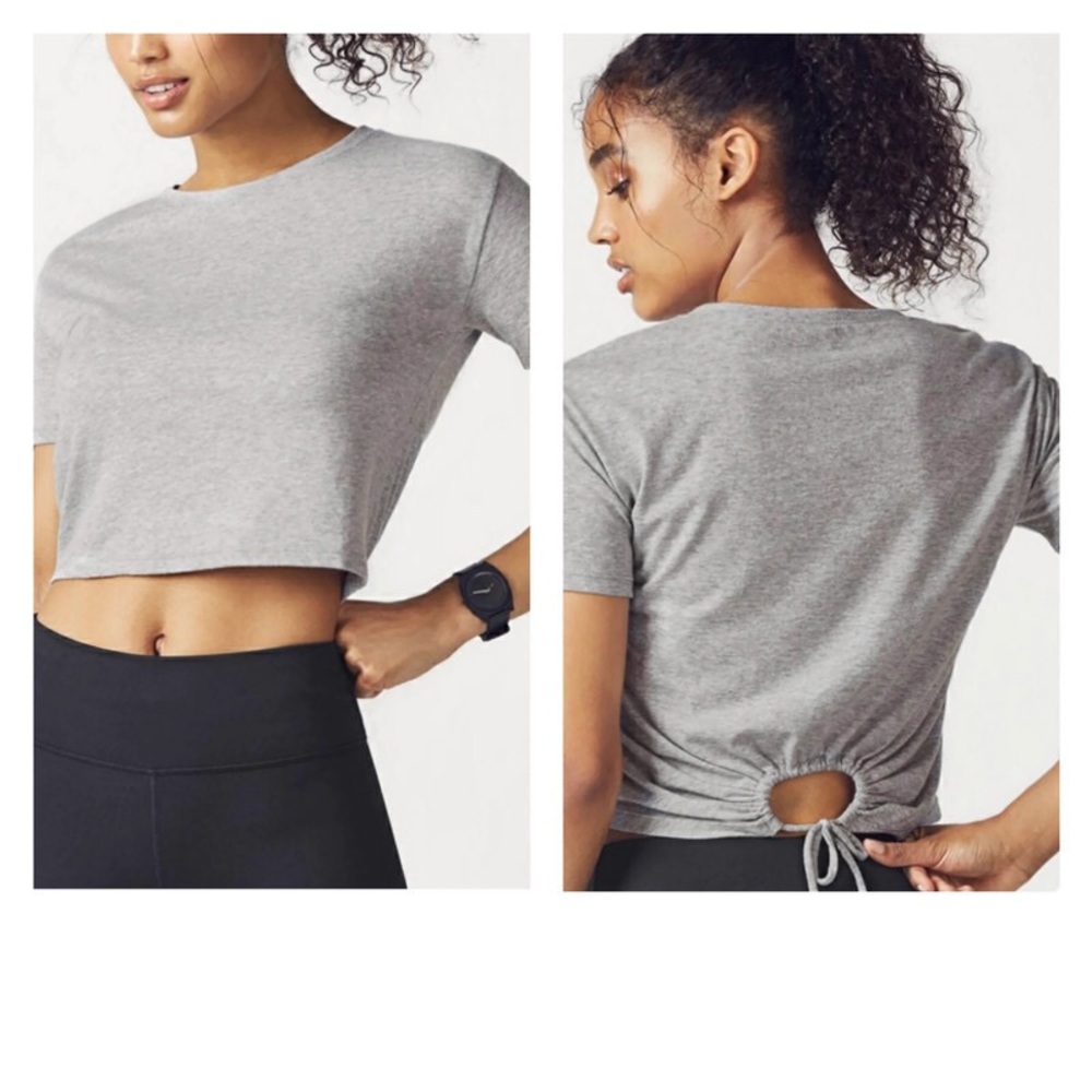 Fabletics Mara S/S Crop Gray T-Shirt